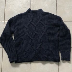 Gap navy blue cable knit sweater M